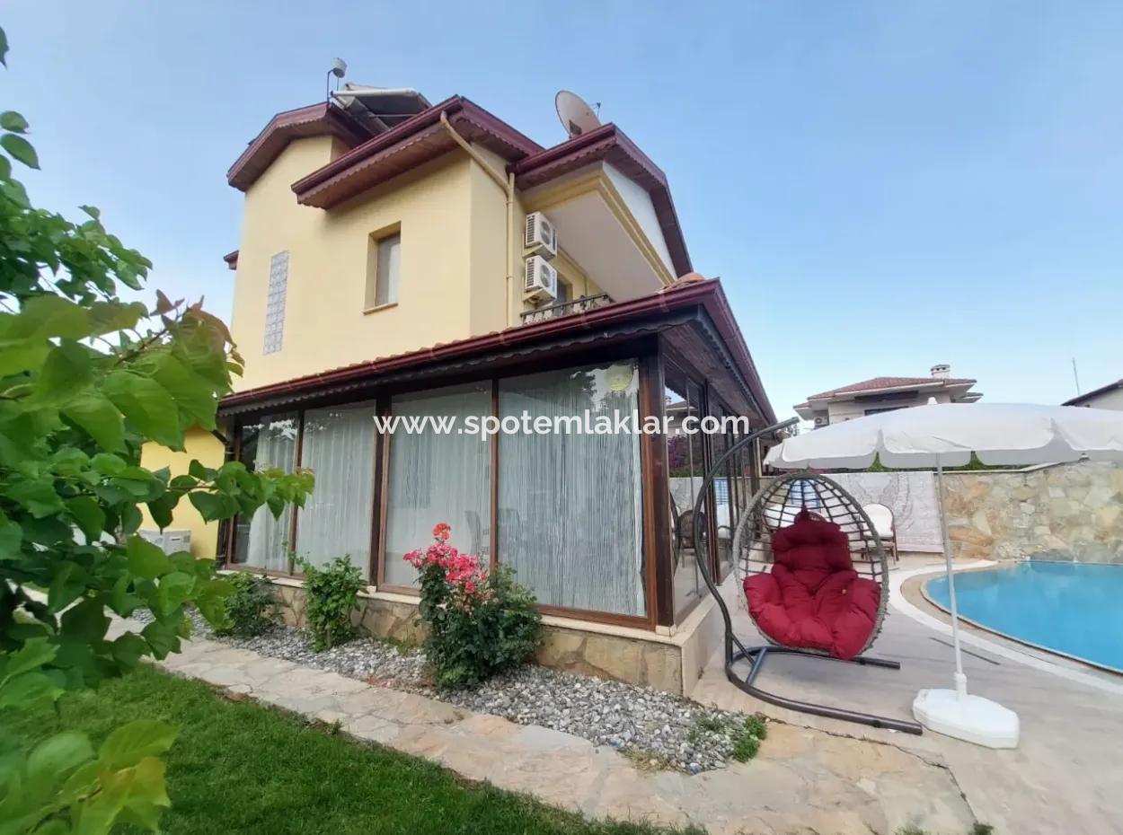 200 M2 5 1 Möblierte Luxus-Triplex-Villa Zum Verkauf In Dalyan, Mugla.