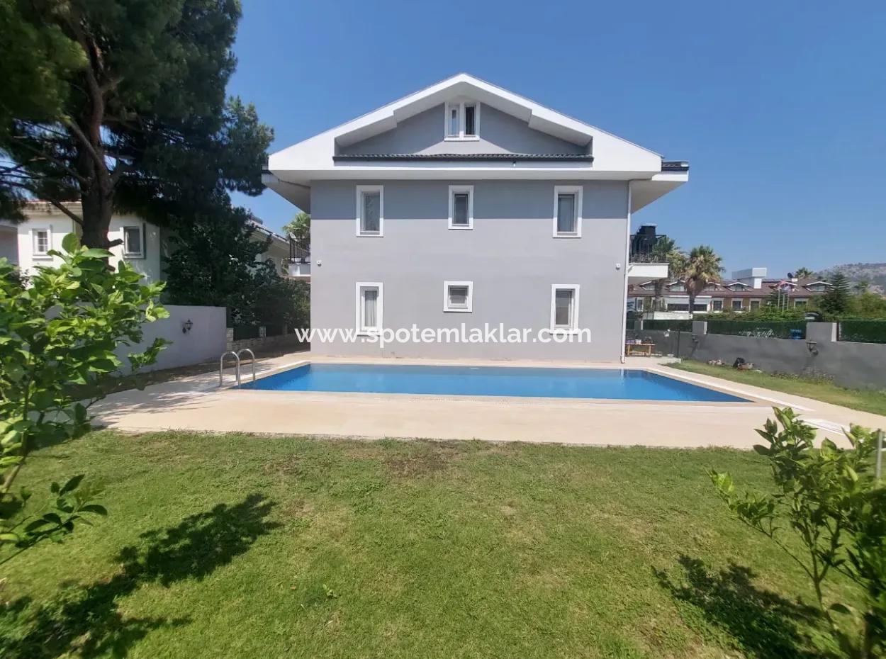 Neu Möblierte 2 1 Wohnung Mit Pool Zu Vermieten In Dalyan, Mugla