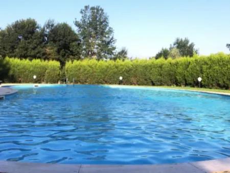 Triplex 3 1 Villa Mit Swimmingpool In Sakarya Hendek Zum Verkauf Oder Tausch