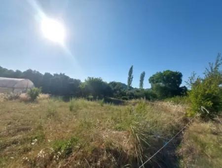 728 M2 Freistehendes, Zoniertes Wohngrundstück Zum Verkauf In Ortaca Cumhuriyet
