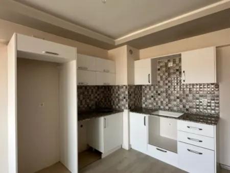 Zu Verkaufen 3 1 110 M2 Wohnung Im Zentrum Von Ortaca.