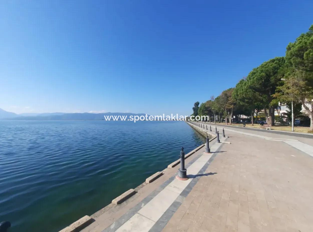 Köyceğizde Close To The Lake Swimming Pool, Furnished, 7 1 Detached Triplex For Rent Until May