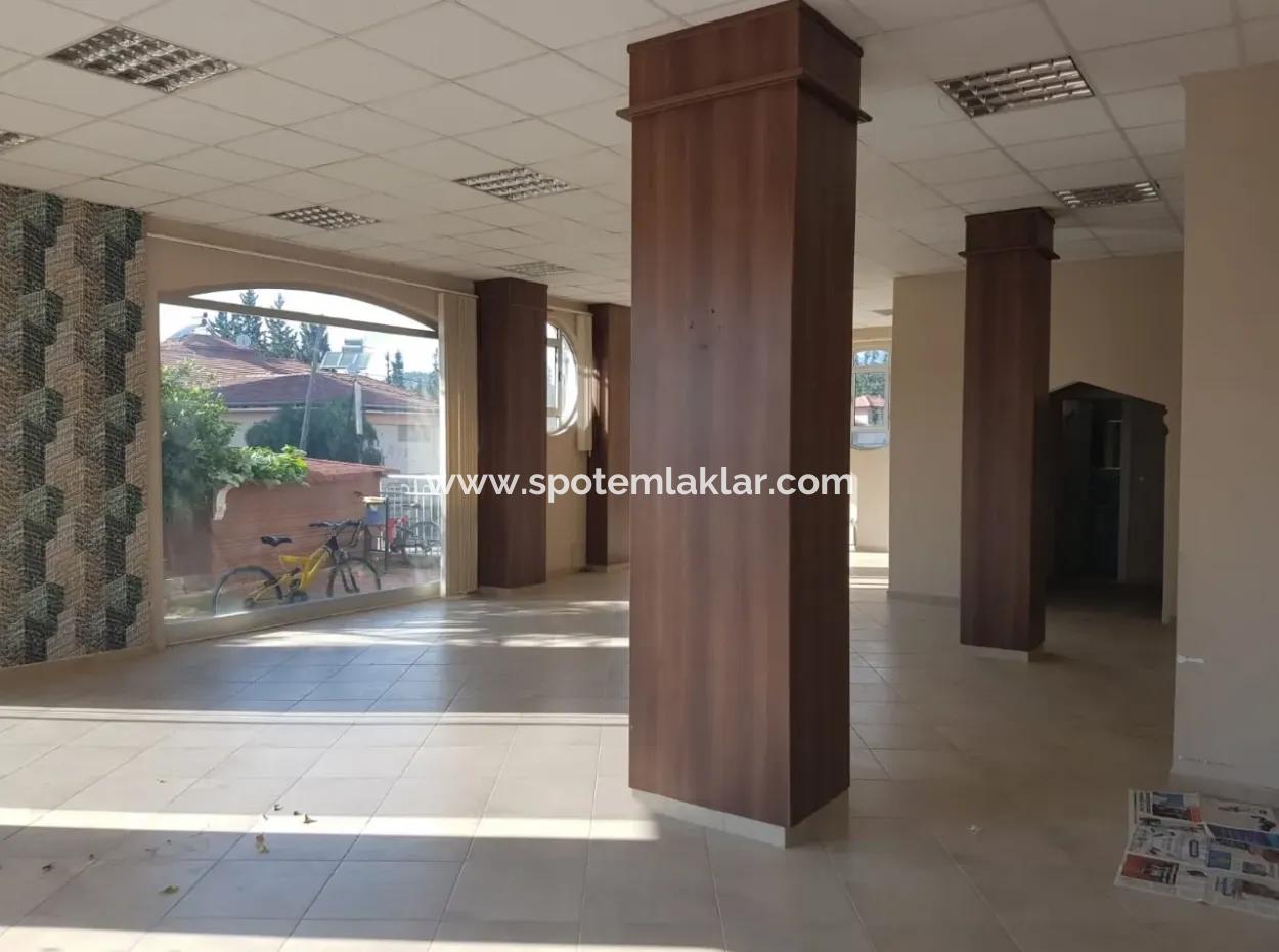 The Head Of The Corner, At The Edge Of The Carriageway Oriya Dalyan Rental Shop 120 M2