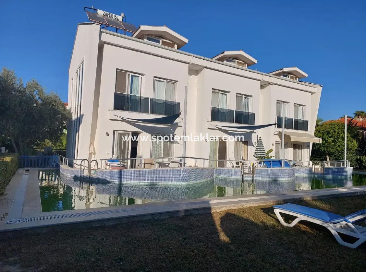 3 In 1 Opportunity Triplex With Swimming Pool In The Center Of Dalyan, Mugla