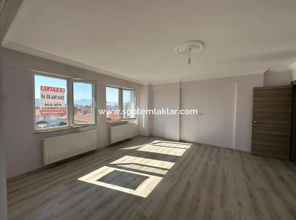 3 1St - 2Nd Floor Apartment For Rent In Ortaca Cumhuriyet