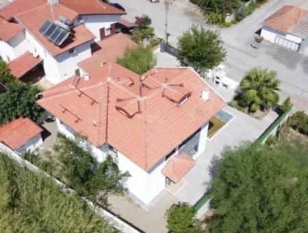 Mugla Dalyan 520 M2 Land 230 M2 5+ 1 Ultra Luxury Villa For Sale