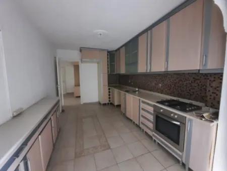 Mugla Dalyan 2 +1 Heating Spacious Apartment For Rent