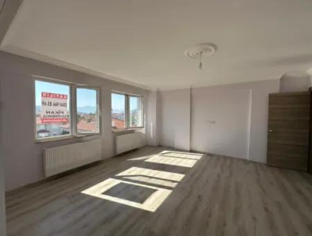 3 1St - 2Nd Floor Apartment For Rent In Ortaca Cumhuriyet