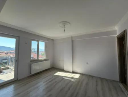 3 1St - 2Nd Floor Apartment For Rent In Ortaca Cumhuriyet
