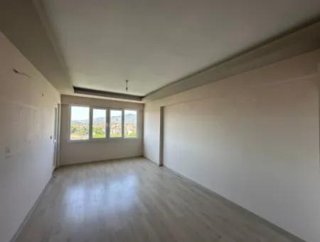 For Sale 3 1 110 M2 Apartment In The Center Of Ortaca.