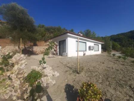 Muğla Gökbelde 1700 M2 Müstakil Arazide 2 Adet 1+1 Apart Daire Satılık