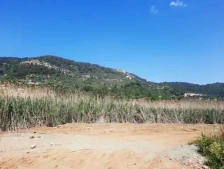 Muğla Ortaca Sarıgerme’de 14.300 M² Kiralık Arazi – Turizm Ve Ticari Yatırıma Uygun