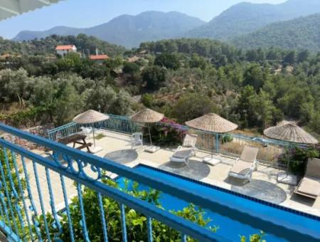 Muğla Dalyan Gökbelde Deniz Manzaralı Müstakil Eşyalı Villa Kiralık