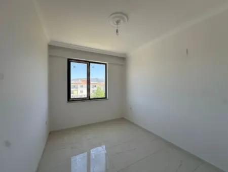 Merkez De 2+1 Sıfır Yerden Isıtmalı Yüzme Havuzlu Daire Satılık