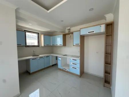 Merkez De 2+1 Sıfır Yerden Isıtmalı Yüzme Havuzlu Daire Satılık