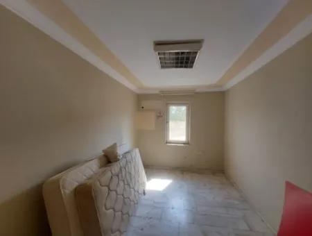 Ortaca Dalyan Yolu Üzeri 220 M² Kiralık Dükkan – İşlek Lokasyon, Çok Amaçlı Kullanım!