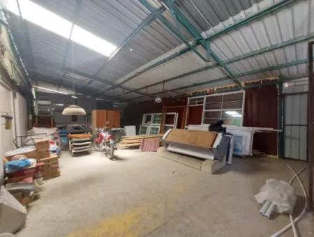 Muğla Dalyan’da 250 M² Tam Kullanımlı Depo Kiralık