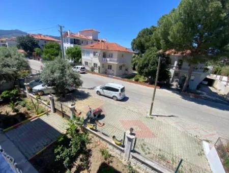 Ortaca Cumhuriyet Sütçüler Sokakta 3+1 Daire Satılık.